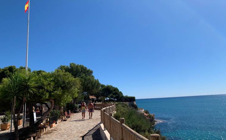 paseo de Cabo Roig, bandera azul paseo de Cabo Roig, bandera azul