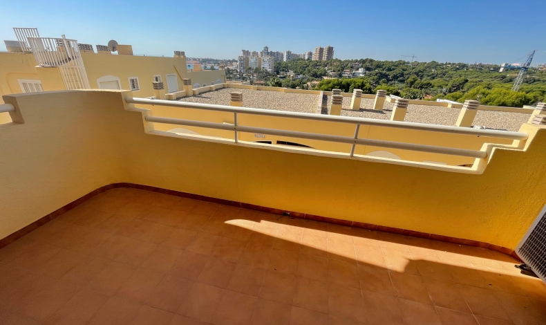 Property for sale in Campoamor with sea views Property for sale in Campoamor with sea views