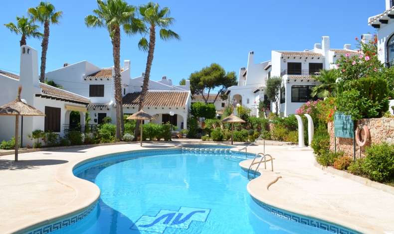 Townhouse for sale in Los Angius Cabo Roig