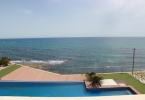 Villa in first line of the sea in Cabo Roig for sale