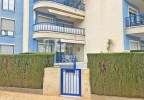 Bungalow with garden in Aguamarina, seafront