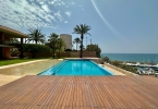 Luxury Villa for sale in Cabo Roig beachfront La Caleta